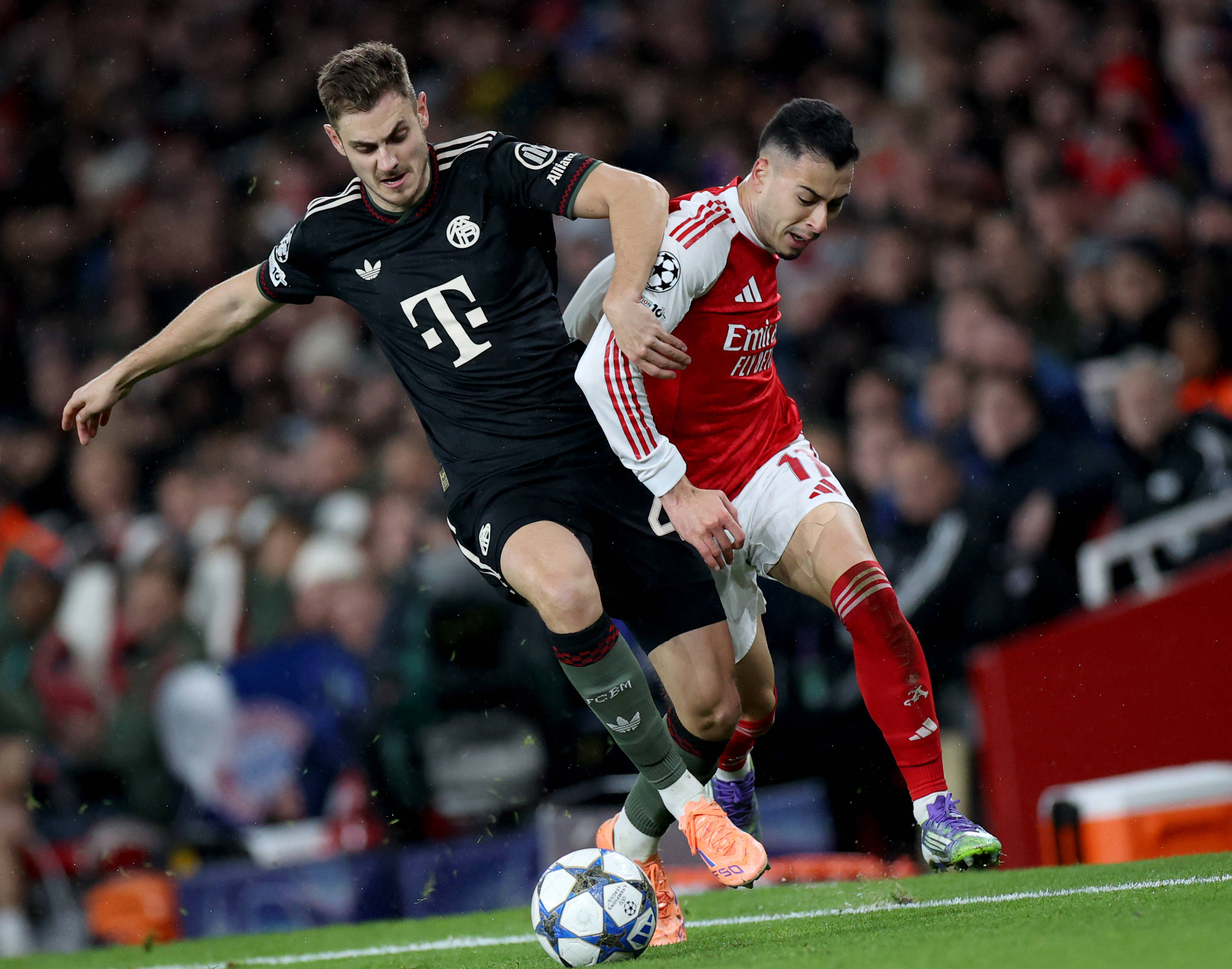 库普梅纳斯：我踢左中卫感觉很舒服，我的能力能帮助尤文