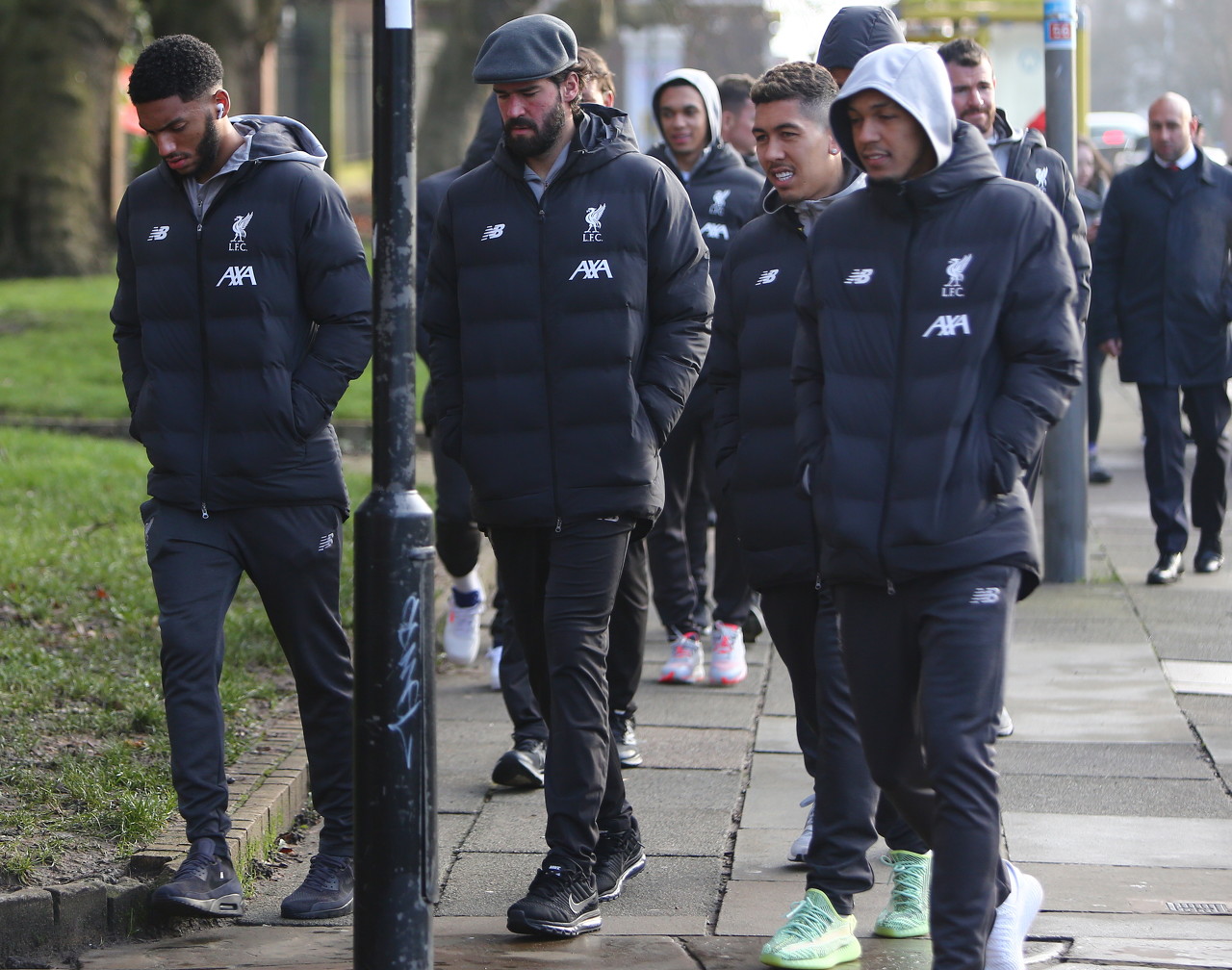 意甲战报：波贝加梅开二度，博洛尼亚3-0完胜乌迪内斯（意甲：波贝加双响，博洛尼亚3-0横扫乌迪内斯）