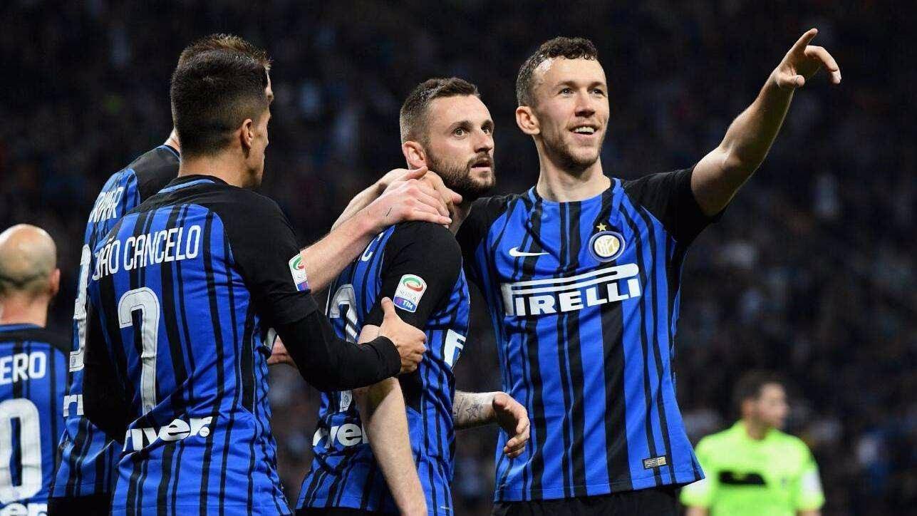 国足U22战乌兹别克首发站位：阵型4-4-2，蒯纪闻搭档朱鹏宇